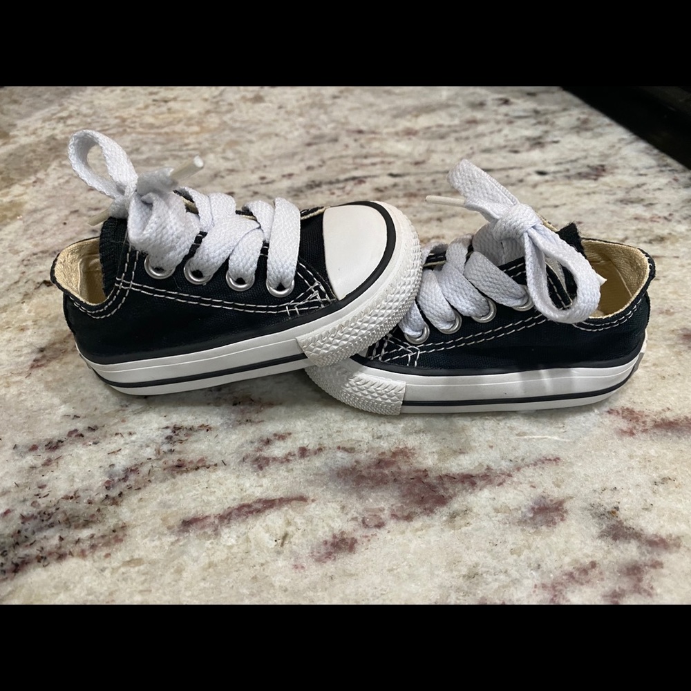 2c Converse